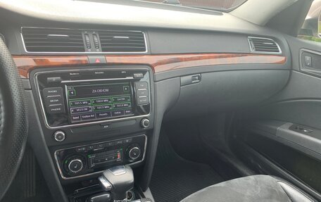 Skoda Superb III рестайлинг, 2010 год, 900 000 рублей, 9 фотография
