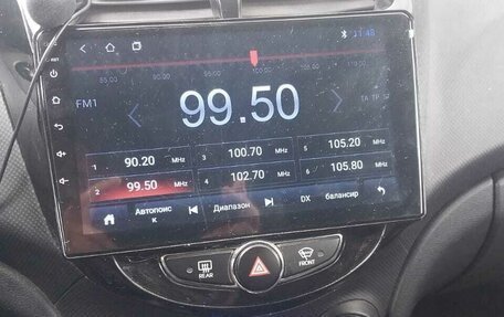 Hyundai Solaris II рестайлинг, 2013 год, 690 000 рублей, 3 фотография