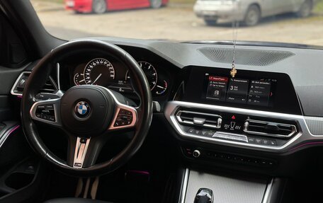 BMW 3 серия, 2019 год, 3 700 000 рублей, 11 фотография