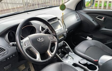 Hyundai ix35 I рестайлинг, 2011 год, 1 150 000 рублей, 1 фотография
