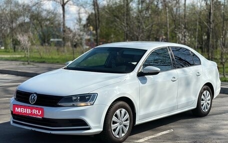 Volkswagen Jetta VI, 2018 год, 1 290 000 рублей, 2 фотография