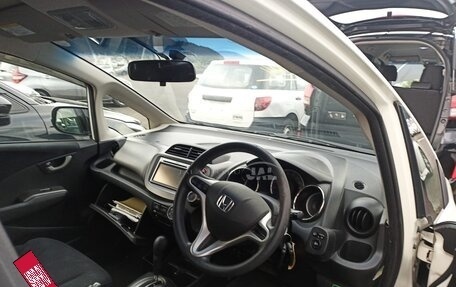 Honda Fit III, 2013 год, 9 фотография