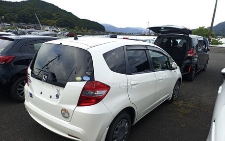 Honda Fit III, 2013 год, 18 фотография