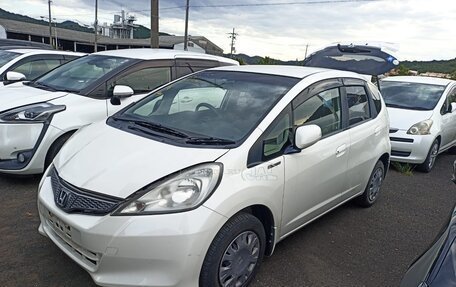 Honda Fit III, 2013 год, 23 фотография