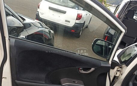 Honda Fit III, 2013 год, 15 фотография