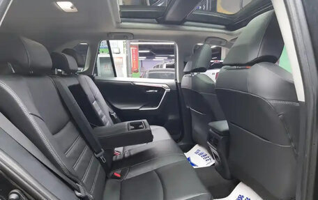 Toyota RAV4, 2023 год, 2 740 013 рублей, 17 фотография
