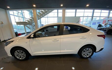 Hyundai Solaris II рестайлинг, 2021 год, 1 615 000 рублей, 6 фотография