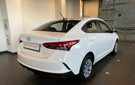 Hyundai Solaris II рестайлинг, 2021 год, 1 615 000 рублей, 3 фотография