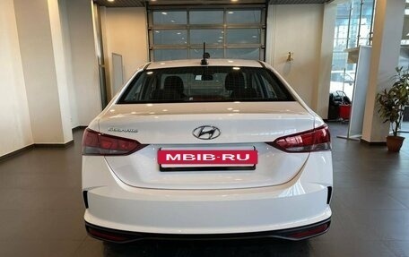 Hyundai Solaris II рестайлинг, 2021 год, 1 615 000 рублей, 4 фотография