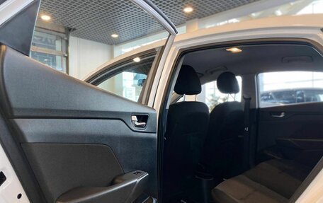 Hyundai Solaris II рестайлинг, 2021 год, 1 615 000 рублей, 24 фотография