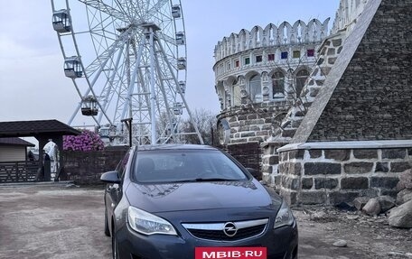 Opel Astra J, 2011 год, 780 000 рублей, 6 фотография