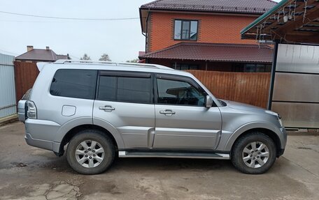 Mitsubishi Pajero IV, 2011 год, 1 700 000 рублей, 7 фотография