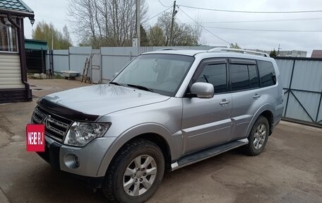 Mitsubishi Pajero IV, 2011 год, 1 700 000 рублей, 5 фотография
