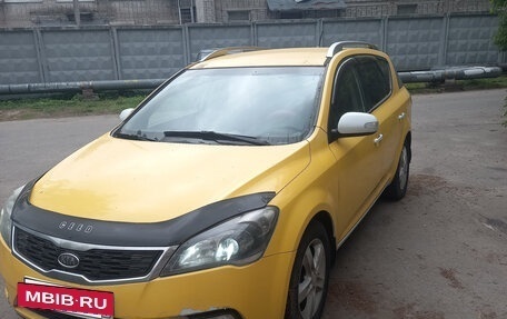KIA cee'd I рестайлинг, 2011 год, 900 000 рублей, 8 фотография