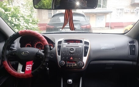 KIA cee'd I рестайлинг, 2011 год, 900 000 рублей, 6 фотография