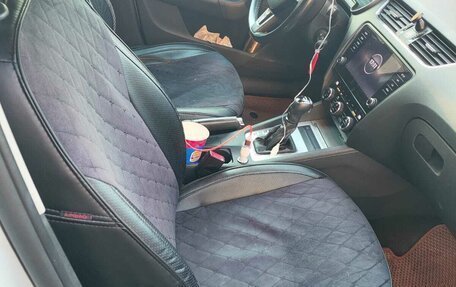 Skoda Octavia, 2019 год, 1 350 000 рублей, 10 фотография