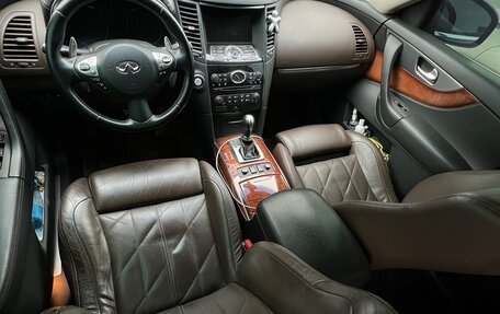 Infiniti FX II, 2011 год, 2 700 000 рублей, 9 фотография