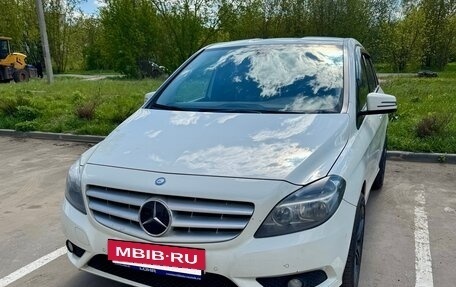 Mercedes-Benz B-Класс, 2013 год, 1 290 000 рублей, 2 фотография
