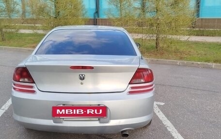 Dodge Stratus II, 2002 год, 490 000 рублей, 5 фотография