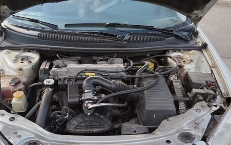 Dodge Stratus II, 2002 год, 490 000 рублей, 8 фотография