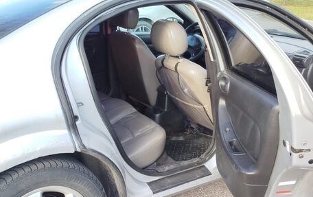 Dodge Stratus II, 2002 год, 490 000 рублей, 12 фотография