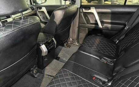 Toyota Land Cruiser Prado 150 рестайлинг 2, 2017 год, 5 059 000 рублей, 10 фотография