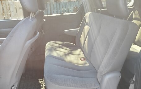 Dodge Caravan IV, 2003 год, 590 000 рублей, 11 фотография