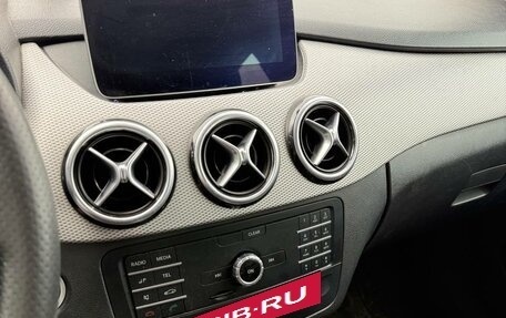 Mercedes-Benz B-Класс, 2017 год, 1 050 000 рублей, 7 фотография