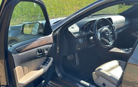 Mercedes-Benz E-Класс, 2012 год, 1 750 000 рублей, 10 фотография