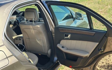 Mercedes-Benz E-Класс, 2012 год, 1 750 000 рублей, 15 фотография
