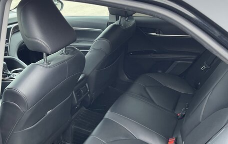 Toyota Camry, 2019 год, 2 400 000 рублей, 12 фотография