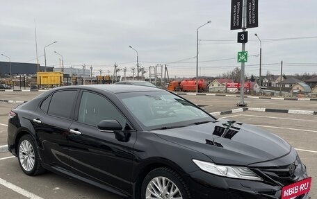 Toyota Camry, 2019 год, 2 400 000 рублей, 8 фотография