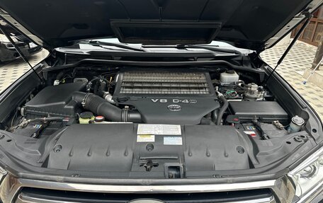 Toyota Land Cruiser 200, 2016 год, 5 000 000 рублей, 17 фотография