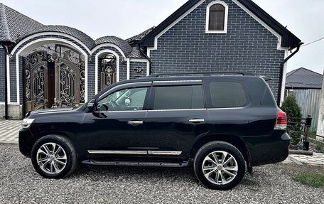 Toyota Land Cruiser 200, 2016 год, 5 000 000 рублей, 15 фотография