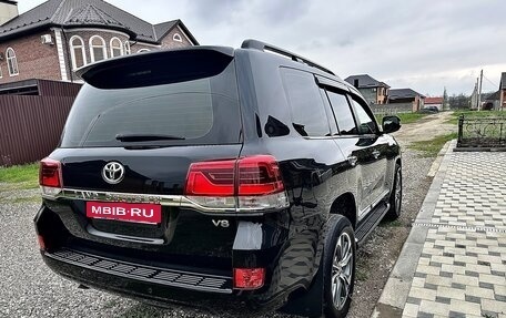 Toyota Land Cruiser 200, 2016 год, 5 000 000 рублей, 14 фотография