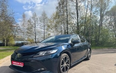 Toyota Camry, 2020 год, 2 800 000 рублей, 1 фотография