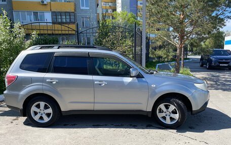 Subaru Forester, 2008 год, 1 030 000 рублей, 2 фотография