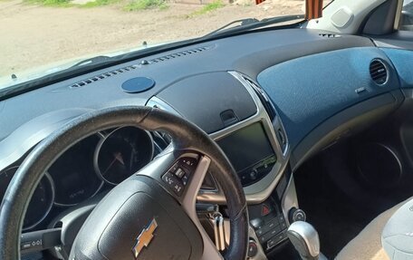 Chevrolet Cruze II, 2013 год, 780 000 рублей, 4 фотография