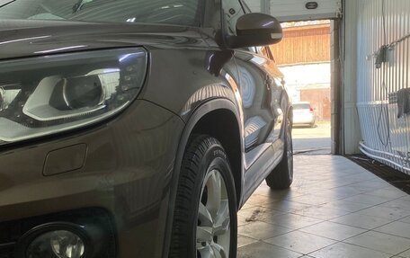 Volkswagen Tiguan I, 2016 год, 1 730 000 рублей, 2 фотография