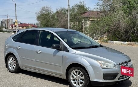 Ford Focus II рестайлинг, 2005 год, 365 000 рублей, 2 фотография