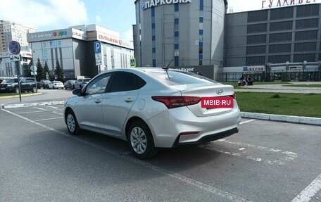 Hyundai Solaris II рестайлинг, 2017 год, 975 000 рублей, 3 фотография