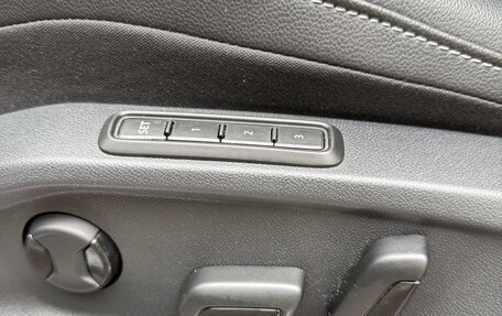 Volkswagen Tiguan II, 2021 год, 4 250 000 рублей, 15 фотография