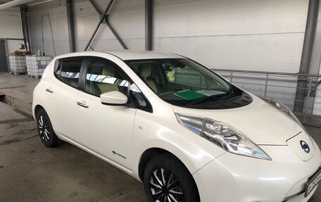 Nissan Leaf I, 2016 год, 780 000 рублей, 5 фотография