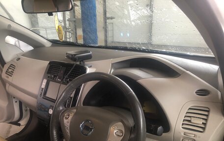 Nissan Leaf I, 2016 год, 780 000 рублей, 8 фотография