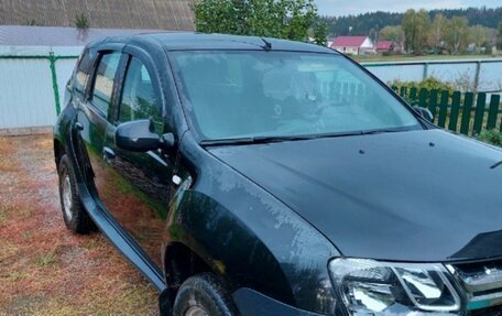 Renault Duster I рестайлинг, 2018 год, 1 300 000 рублей, 2 фотография