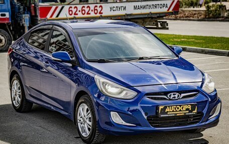 Hyundai Solaris II рестайлинг, 2011 год, 565 000 рублей, 2 фотография