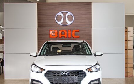Hyundai Solaris II рестайлинг, 2018 год, 1 045 000 рублей, 2 фотография