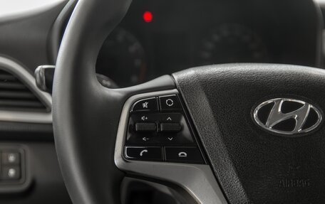Hyundai Solaris II рестайлинг, 2018 год, 1 045 000 рублей, 12 фотография
