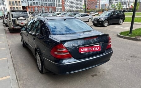 Mercedes-Benz E-Класс, 2002 год, 1 150 000 рублей, 3 фотография