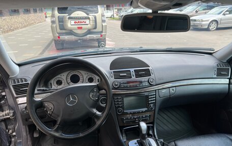 Mercedes-Benz E-Класс, 2002 год, 1 150 000 рублей, 14 фотография